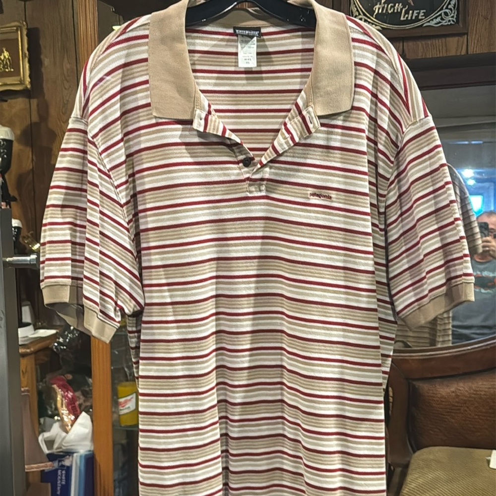 PATAGONIA ORGANIC COTTON XXL SHORT SLEEVE STRIPED SHIRT.